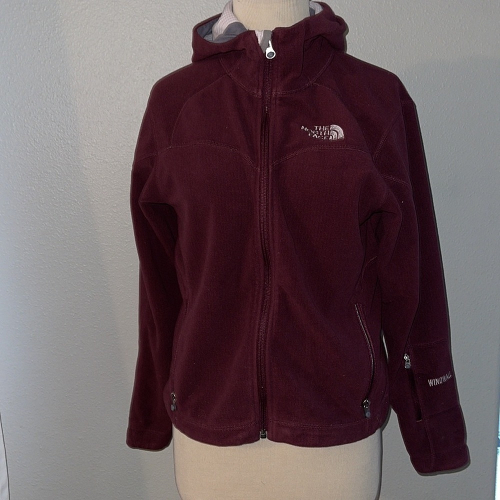 The North Face Womens Red Fleece Windwall Hoodie
Jacket Full Zip Zip Pockets xs